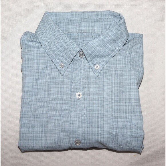 Huk Cross-Dye Teaser Men's H1500132‎ Short Sleeve Button Shirt Size Medium - Picture 5 of 7